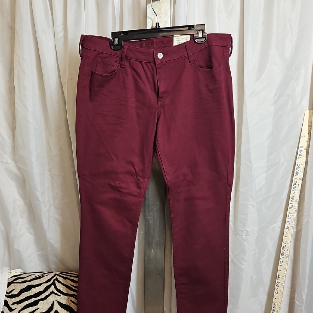 Arizona Jean Company Burgundy Super Skinny Jeans